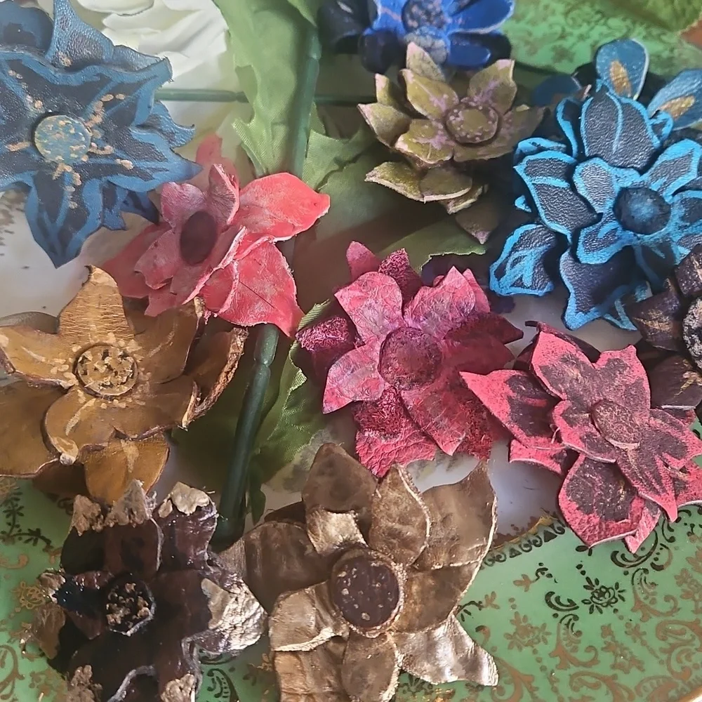 Hand Crafted Flower Genuine Leather Dog Collar Charm NEW